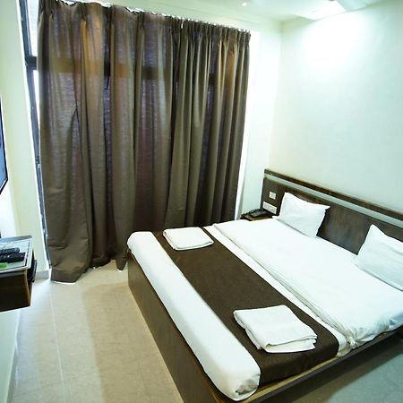 Apana Hotel Diu Luaran gambar